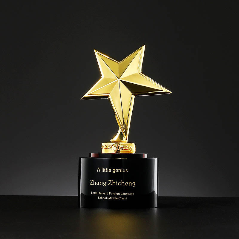 Universal trophy--Small Trophy