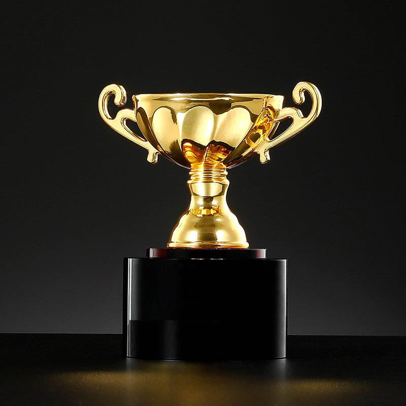 Universal trophy--Small Trophy