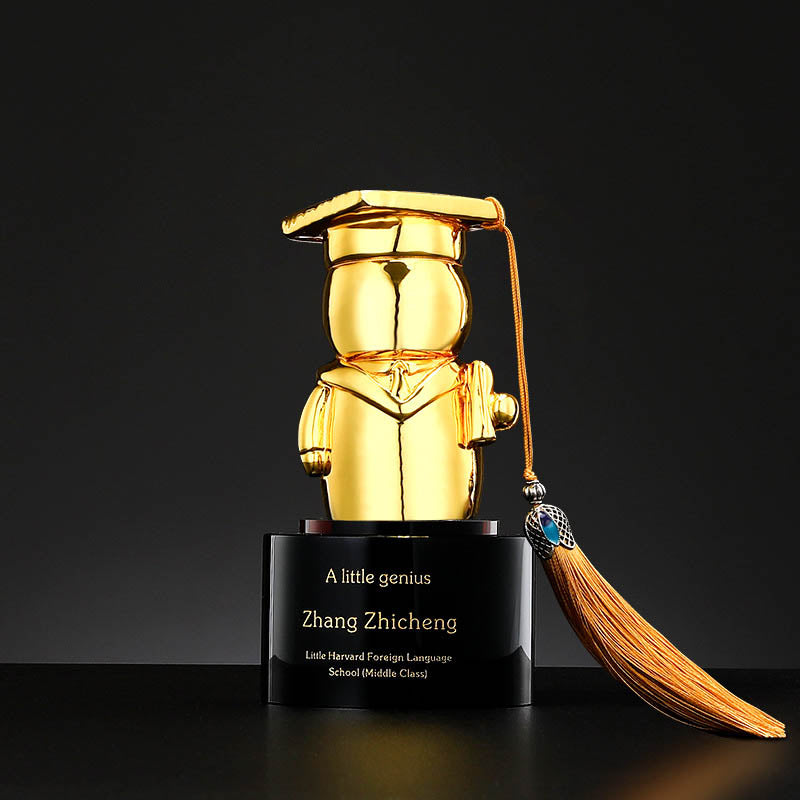 Universal trophy--Small Trophy