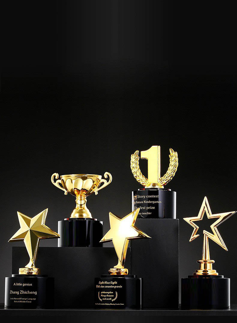 Universal trophy--Small Trophy