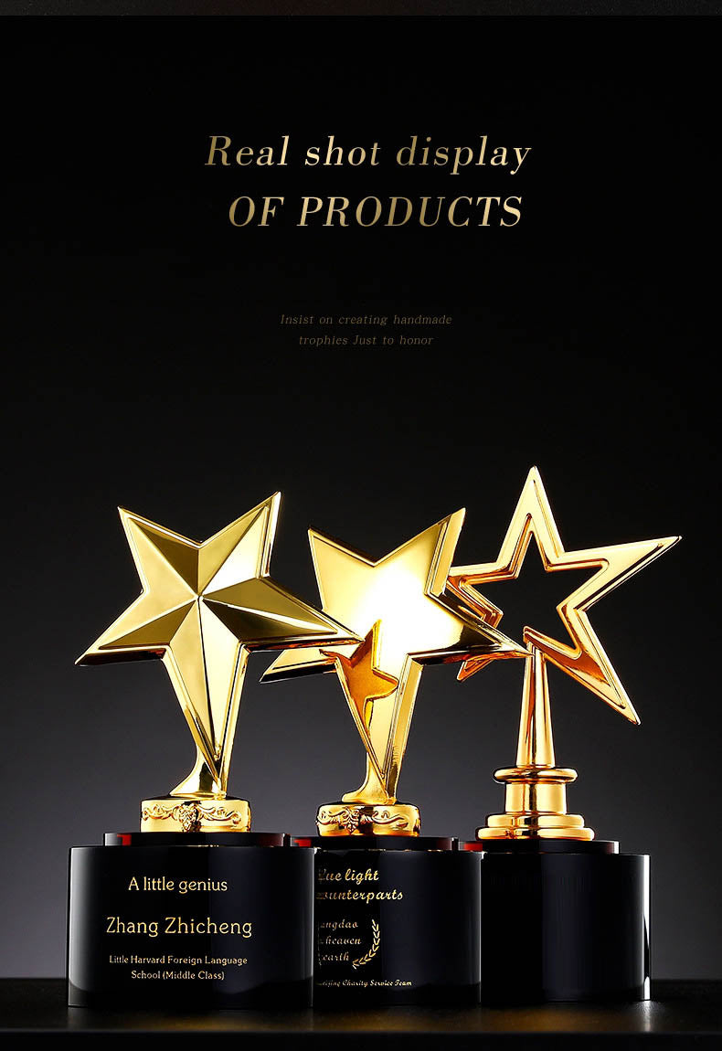 Universal trophy--Small Trophy