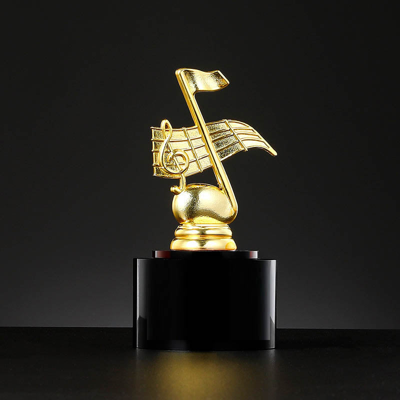 Universal trophy--Small Trophy