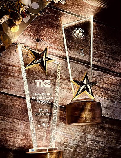 Glow Trophy-irregular quadrilateral